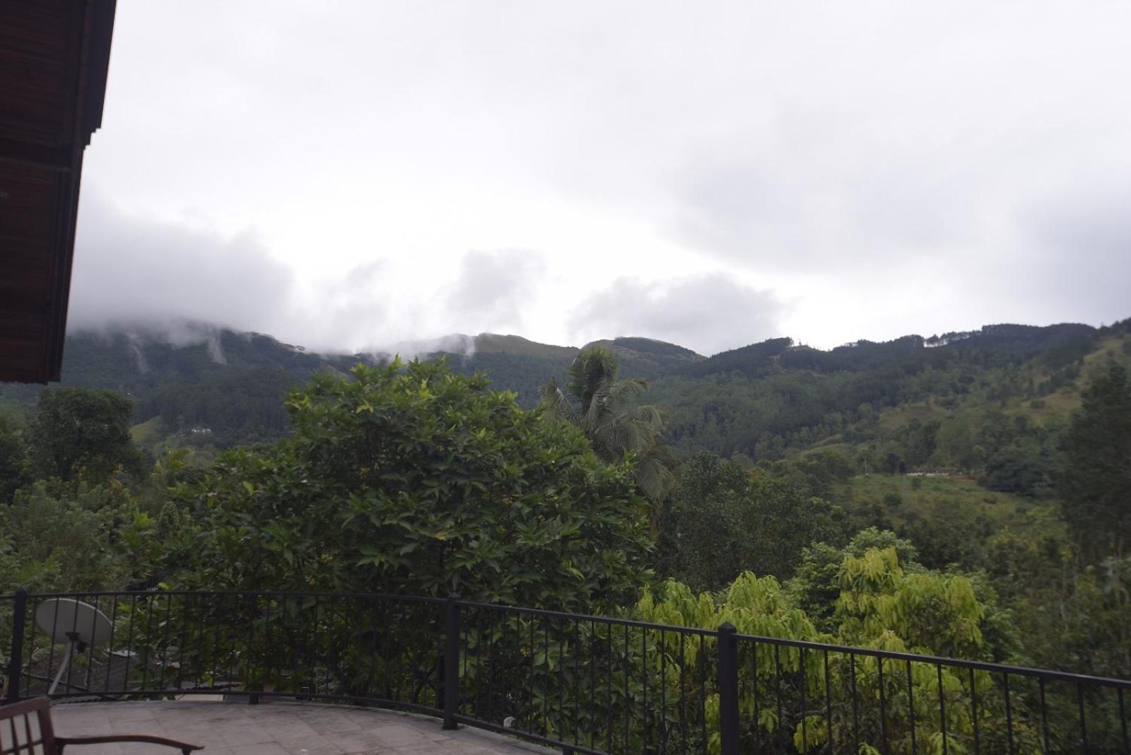 Chaminrich Villa Kandy Eksteriør billede